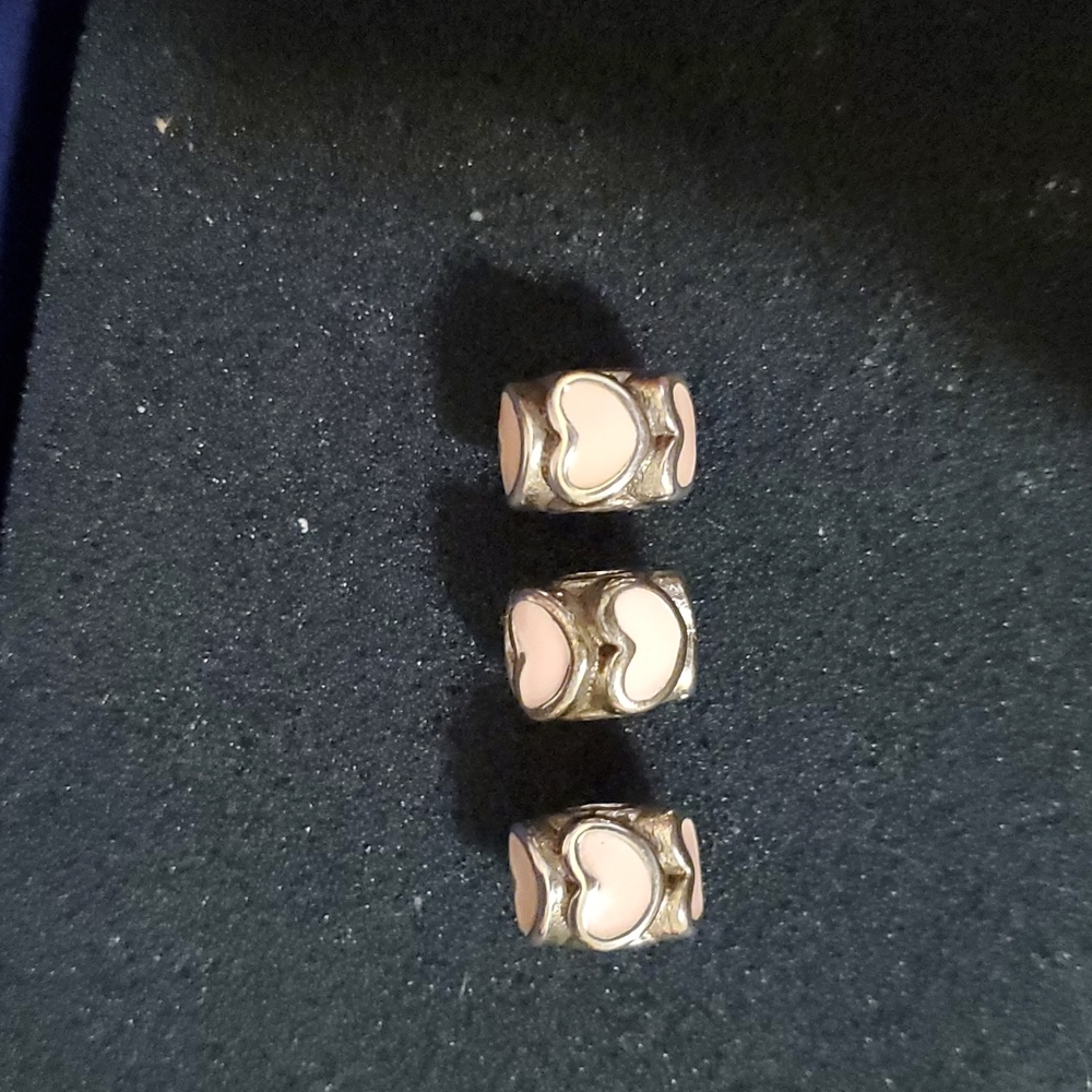 3x heart spacer beads